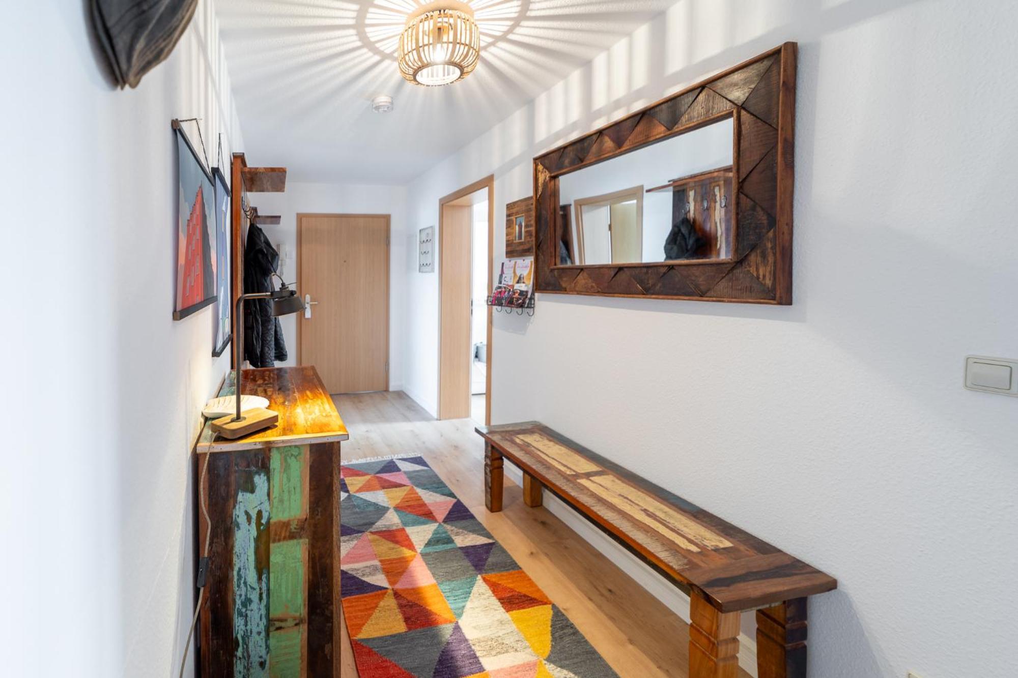Schlossberg-Domizil Mit Weitblick - Arbeitsplatz, Balkon, Netflix, Badewanne & Yogamatte Chemnitz Ngoại thất bức ảnh